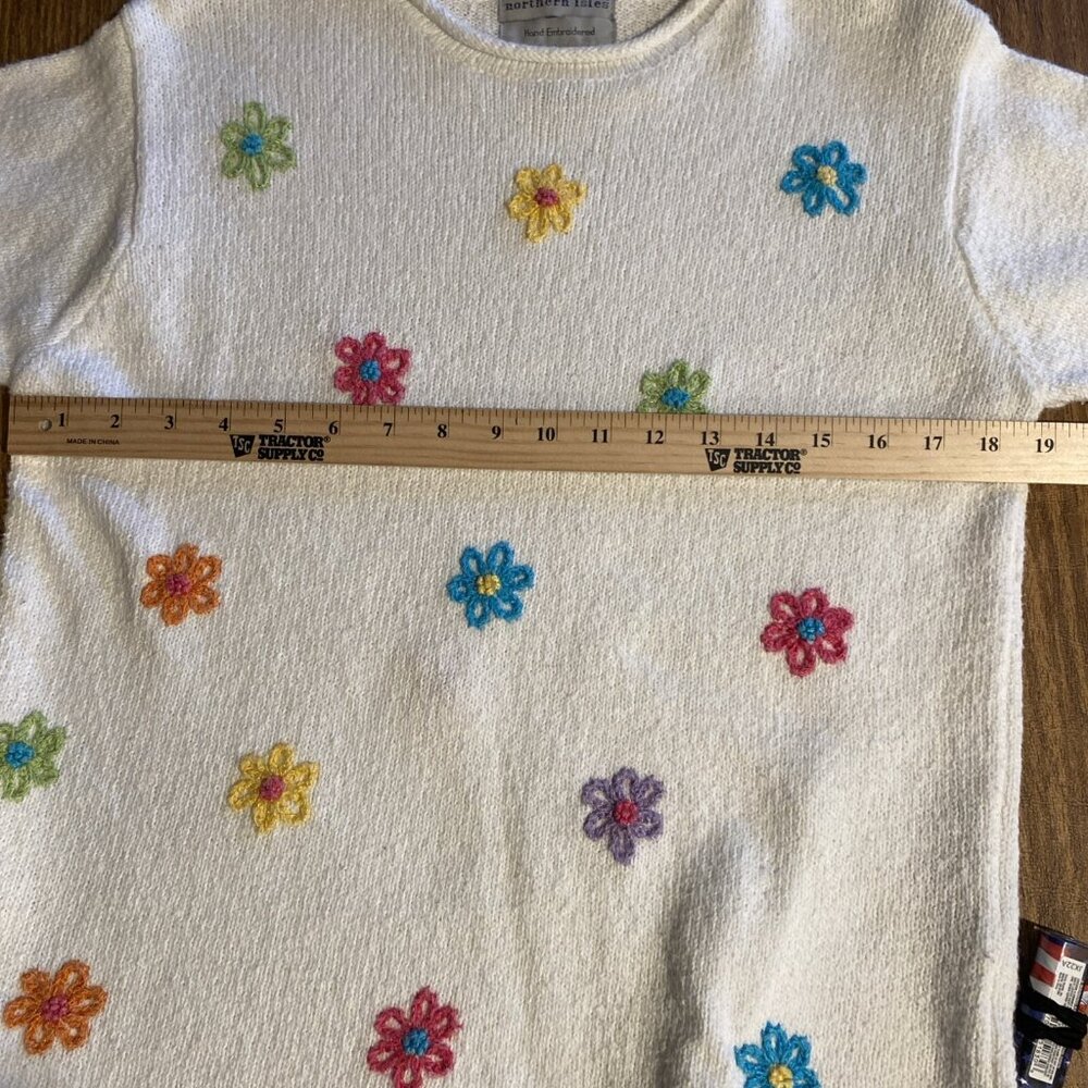 Northern Isles Hand Embroidered Sweater Pullover Short Sleeve White Stretch - Picture 8 of 9